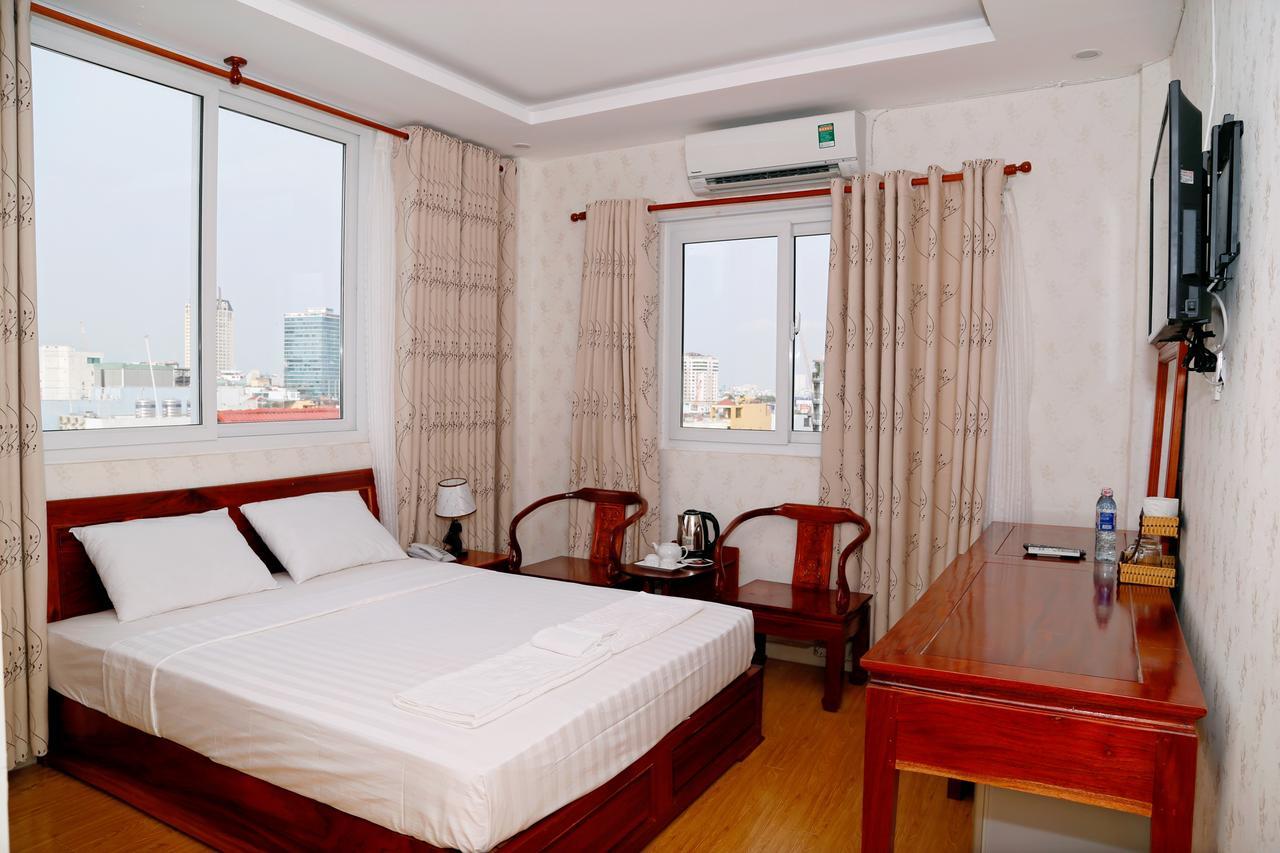 Kien Hotel 2 Хошимин Екстериор снимка