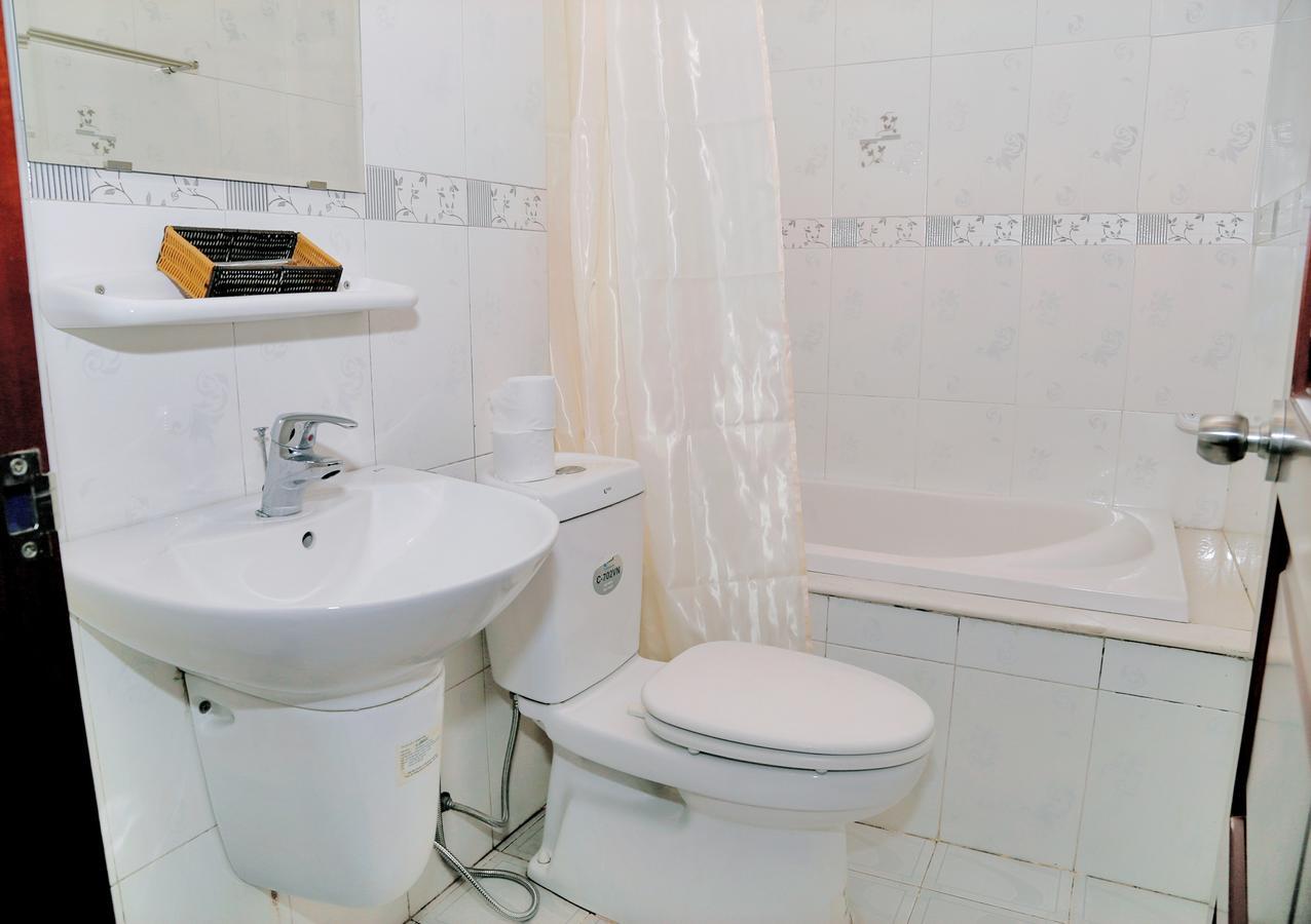 Kien Hotel 2 Хошимин Екстериор снимка