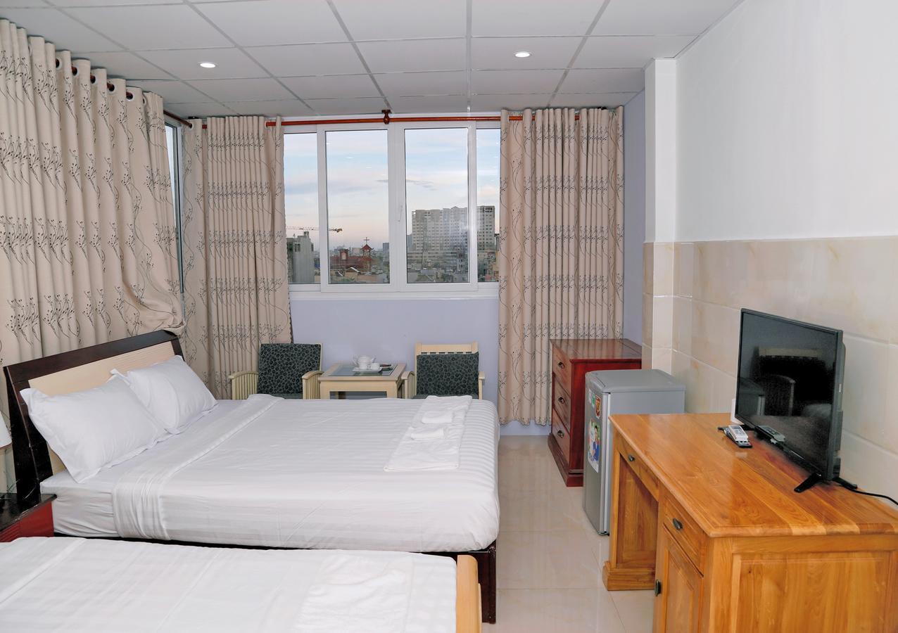 Kien Hotel 2 Хошимин Екстериор снимка